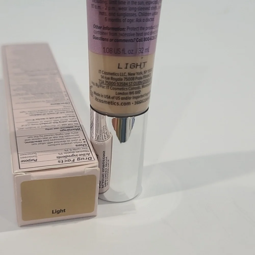 1/2 PRICE ✅ It Cosmetics CC+ Illumination SPF 50+ Anti-Aging ✨Exp 2026 NIB